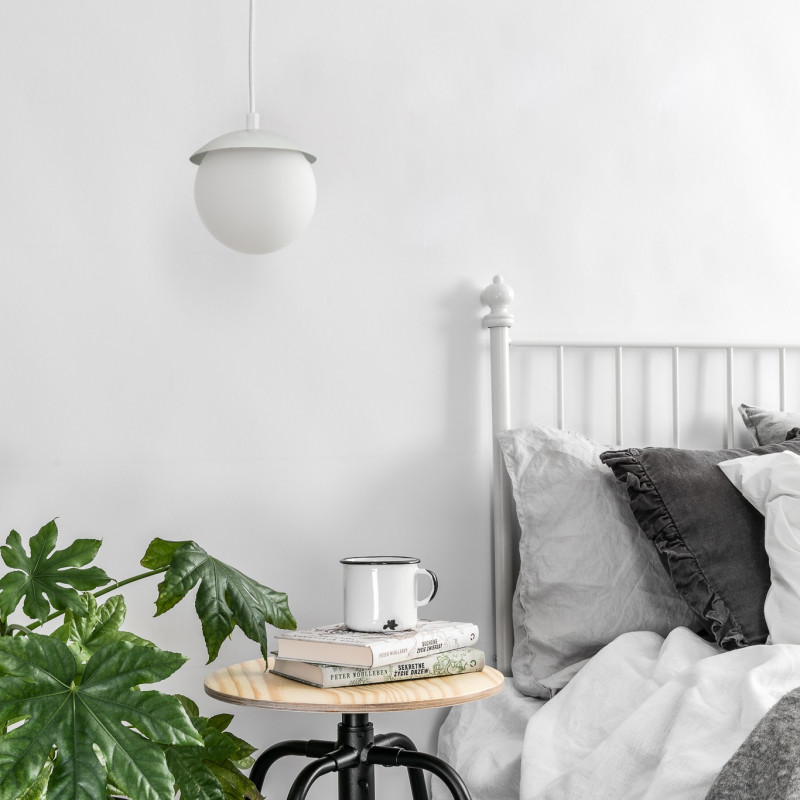 Ceiling hanging lamp KUUL F white fixture and white small glass ball UMMO