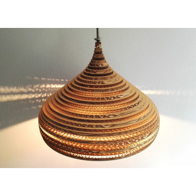 Sufitowa lampa wisząca z tektury CONE M lampa ekologiczna SOOA
