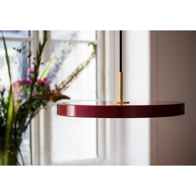 Lampa wisząca Asteria medium rubinowo-czerwony, mosiądz Umage