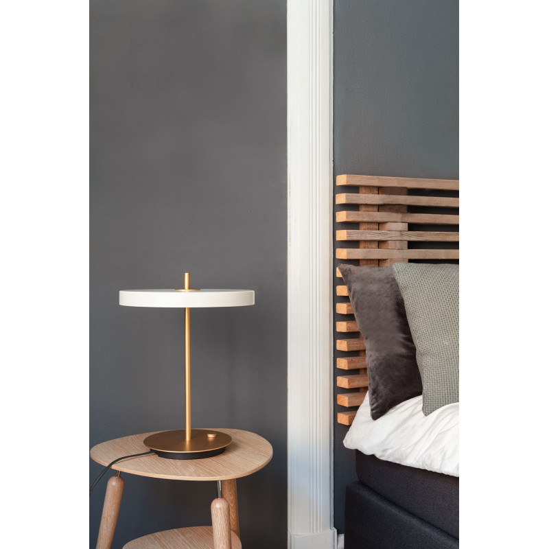 Asteria Table pearl white table lamp integrated 37W LED panel UMAGE - pearl white