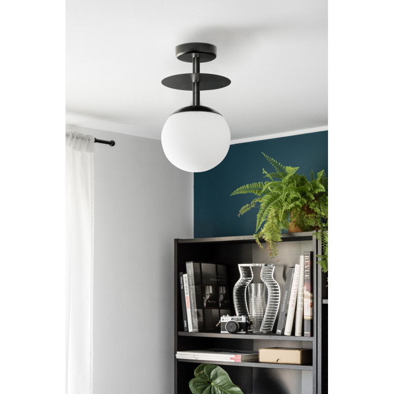 Black ceiling lamp PLAAT B black plafond with disk and glass shade UMMO