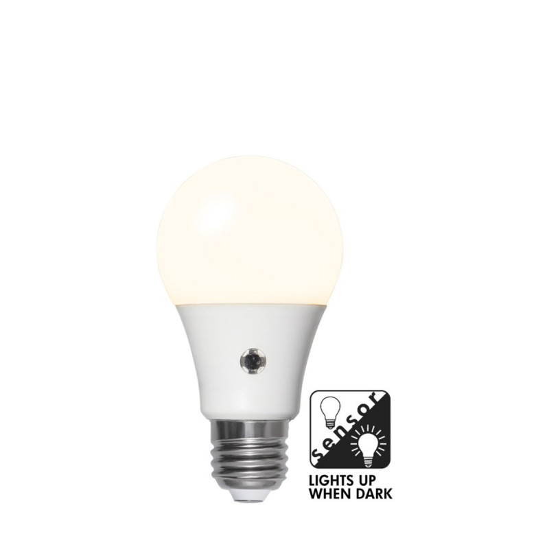 Markeer eiland Houden SENSOR OPAQUE LED lamp with twilight sensor A60 E27 5.2W 2700K Star Trading