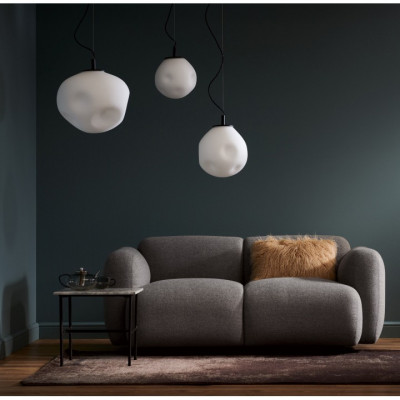 Hanging lamp CLOE M with a opal shade on a black suspension KASPA