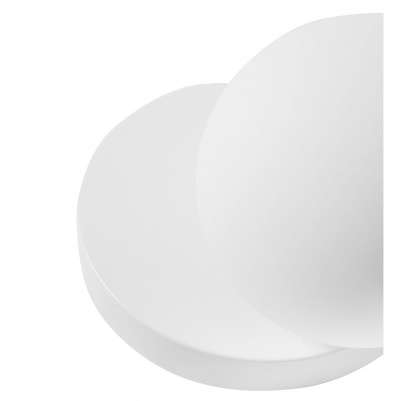 Decorative white wall lamp REFA A white wall lamp UMMO