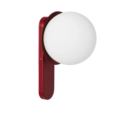 Lampa ścienna kinkiet KUUL D burgundowe mocowanie ścienne z białą szklaną kulą UMMO