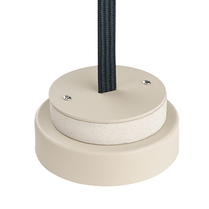Betonowa lampa wisząca Giro z metalowym kloszem Sand Peyote LOFTLIGHT