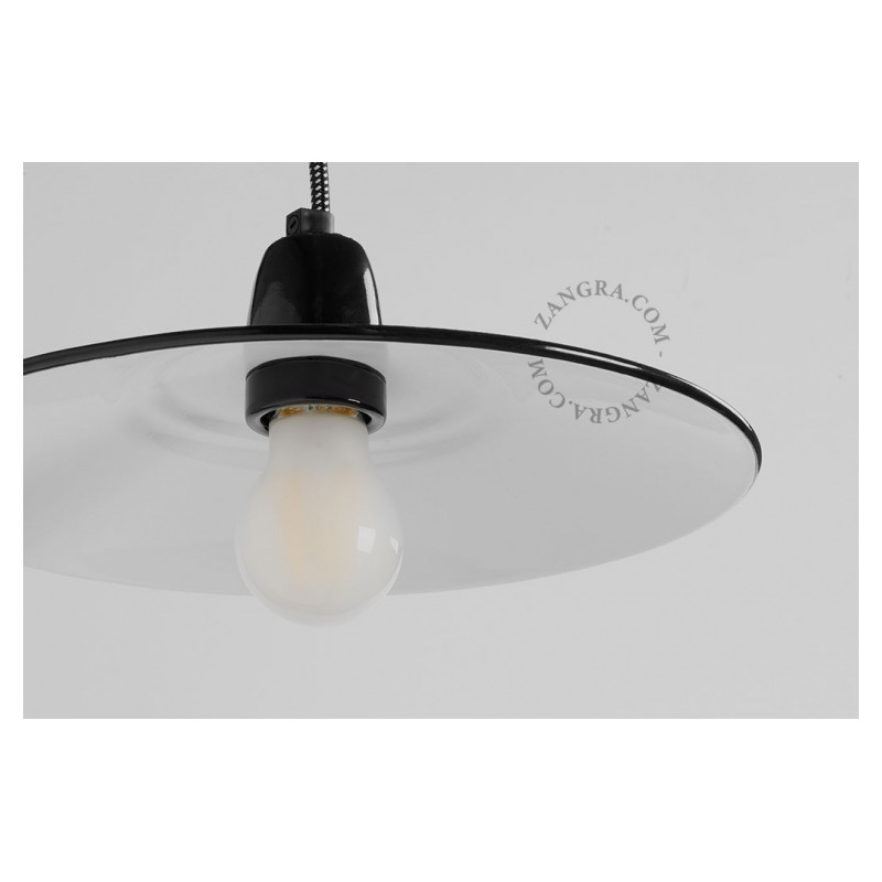 Porcelain pendant lamp Alexis with an enamel shade black and red Zangra