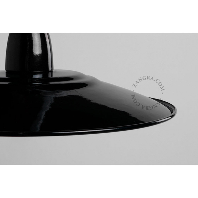 Porcelain pendant lamp Alexis with an enamel shade black and white Zangra