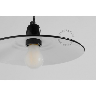 Porcelain pendant lamp Alexis with an enamel shade black and white Zangra