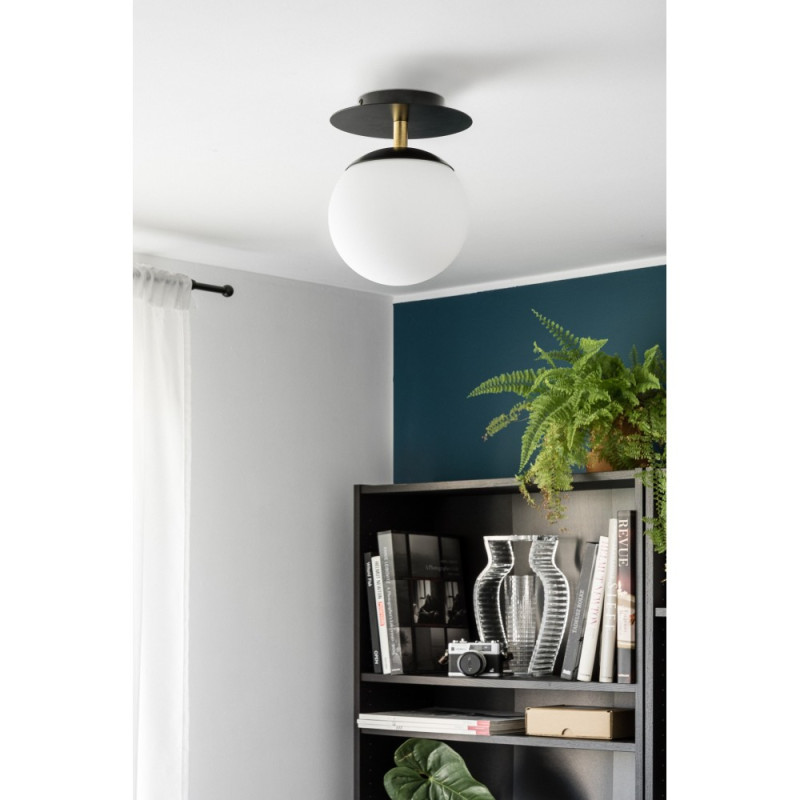 Black wall lamp PLAAT C black sconce with disk, glass shade and brass detail IP44 UMMO