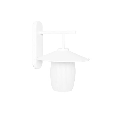 White JINGU B wall lamp with a milky grooved lampshade UMMO