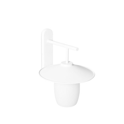 White JINGU B wall lamp with a milky grooved lampshade UMMO