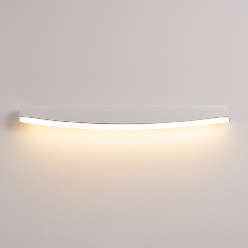 White Jorun wall lamp with a built-in 3000K LED panel THORO