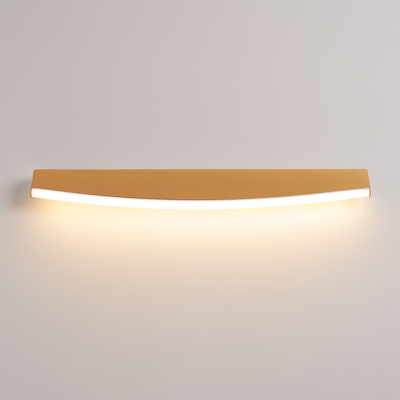 Golden Jorun wall lamp with a built-in 3000K LED panel THORO