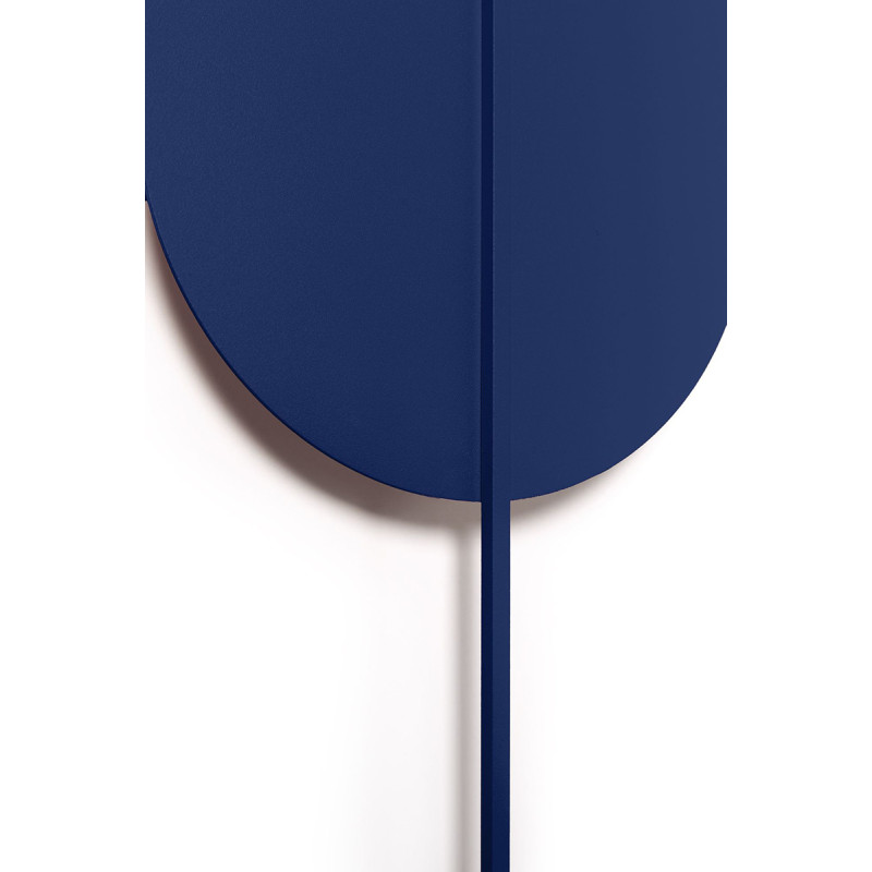 Lampa ścienna ROKKE granatowa z ozdobnym elementem UMMO