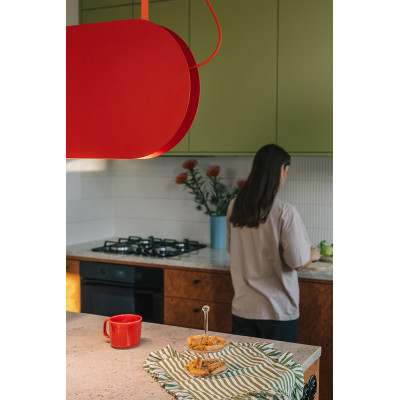 Black MALUMI A hanging lamp with a built-in 3000K LED panel UMMO