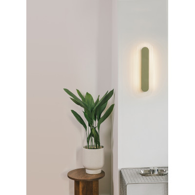 Biała lampa ścienna RIFLO W B z ryflowanym kloszem 3000K UMMO