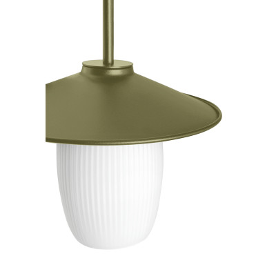 Oliwkowa lampa ścienna JINGU B z mlecznym ryflowanym kloszem UMMO