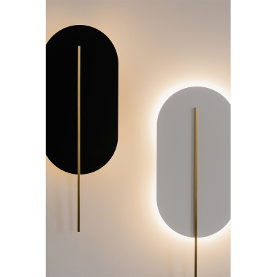 Wall lamp ROKKE black with a brass decorative element UMMO 24h