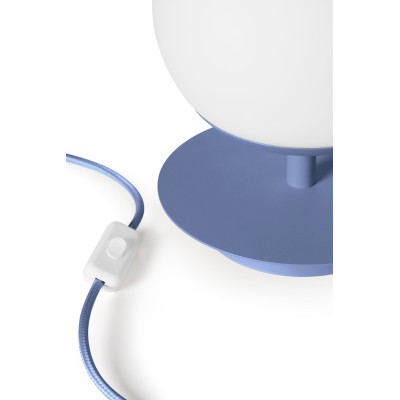 Blue table lamp PLAAT ST white standing lamp with disk and glass shade UMMO