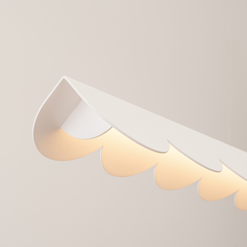 Biała lampa wisząca LED Biscuit 131 z panelem 3000K | THORO