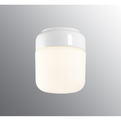 Biała lampa sufitowa, ścienna Ohm 140/170 E27 maks. 40W, porcelanowa oprawa IP44 z mlecznym matowym kloszem Ifö Electric