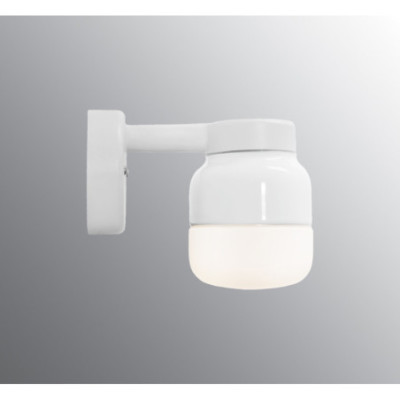 Ifö Electric Ohm Wall 100/150 White G9 Max 20 W IP44 Matt Opal Glass Wall Light