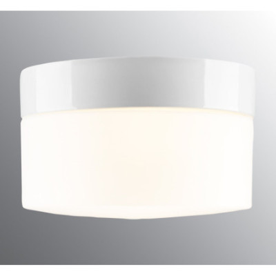 Biała lampa sufitowa, ścienna Opus 200/135 Sensor E27 maks. 20W, porcelanowa IP44 z mlecznym matowym kloszem Ifö Electric