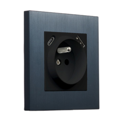 Metalowe podtynkowe gniazdo z bolcem + USB + USBC - szczotkowany granat Togglica Alkri