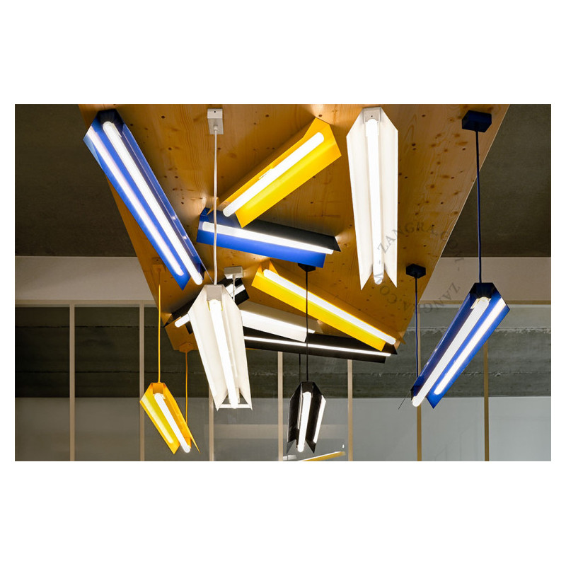 Zangra Brenda Black Linear Pendant Light