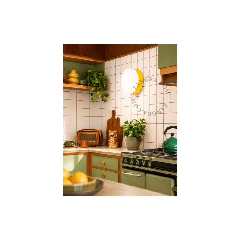 Waterproof fixture "Pure Porcelain" dana.y yellow Zangra