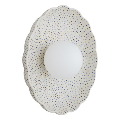 Biały ceramiczny kinkiet BOLL w kształcie muszli z mlecznym kloszem Argon x Bolesławiec