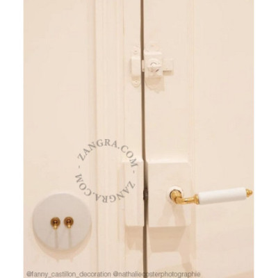 White porcelain and brass door handle Zangra