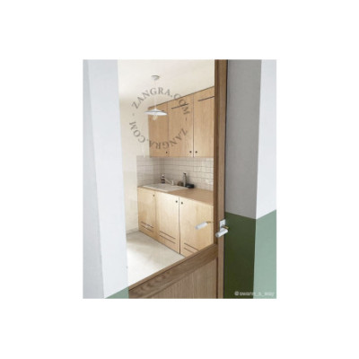 White porcelain and brass door handle Zangra