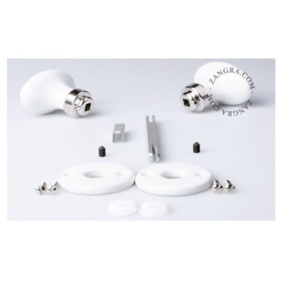 White porcelain door knob Zangra