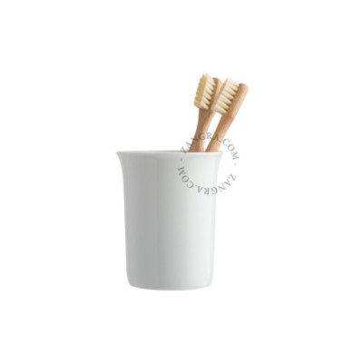 Kubek z białej porcelany Zangra