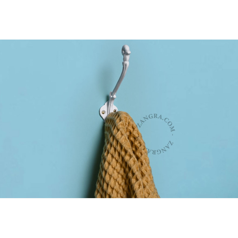 Cinderella enamelled cast iron wall hook – white Zangra