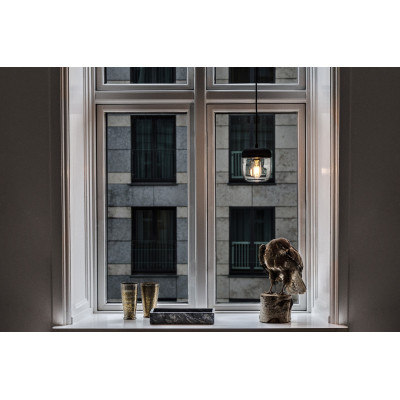 Lampa Acorn Black Brass UMAGE (VITA Copenhagen)