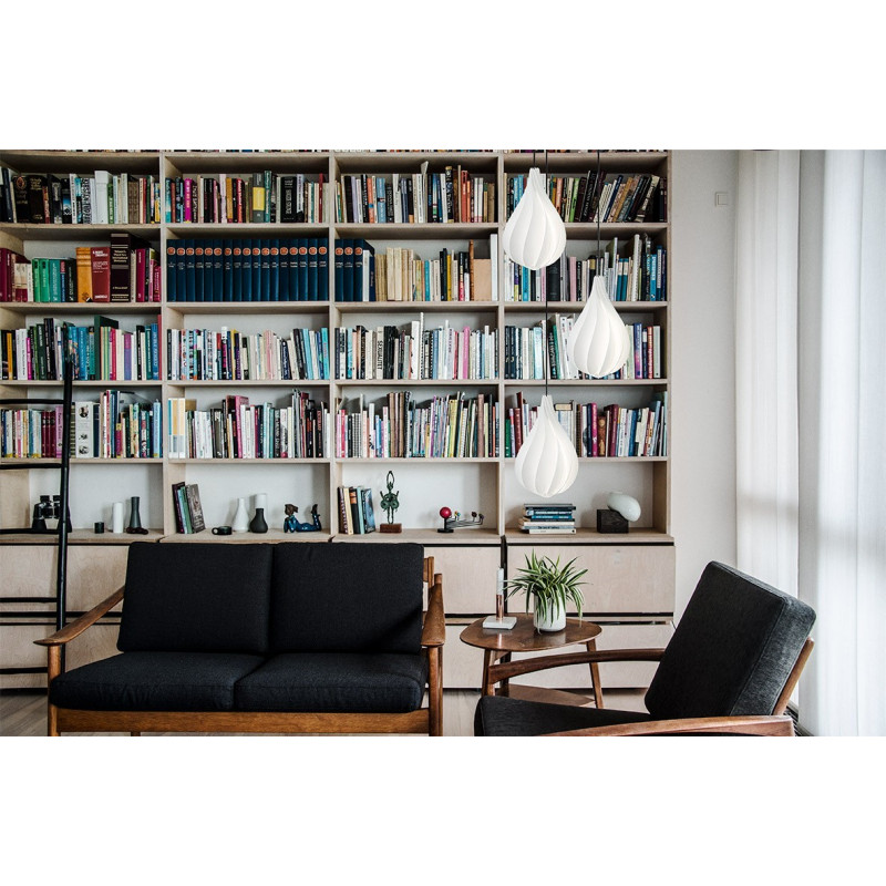 White Lamp Alva medium UMAGE (VITA Copenhagen)